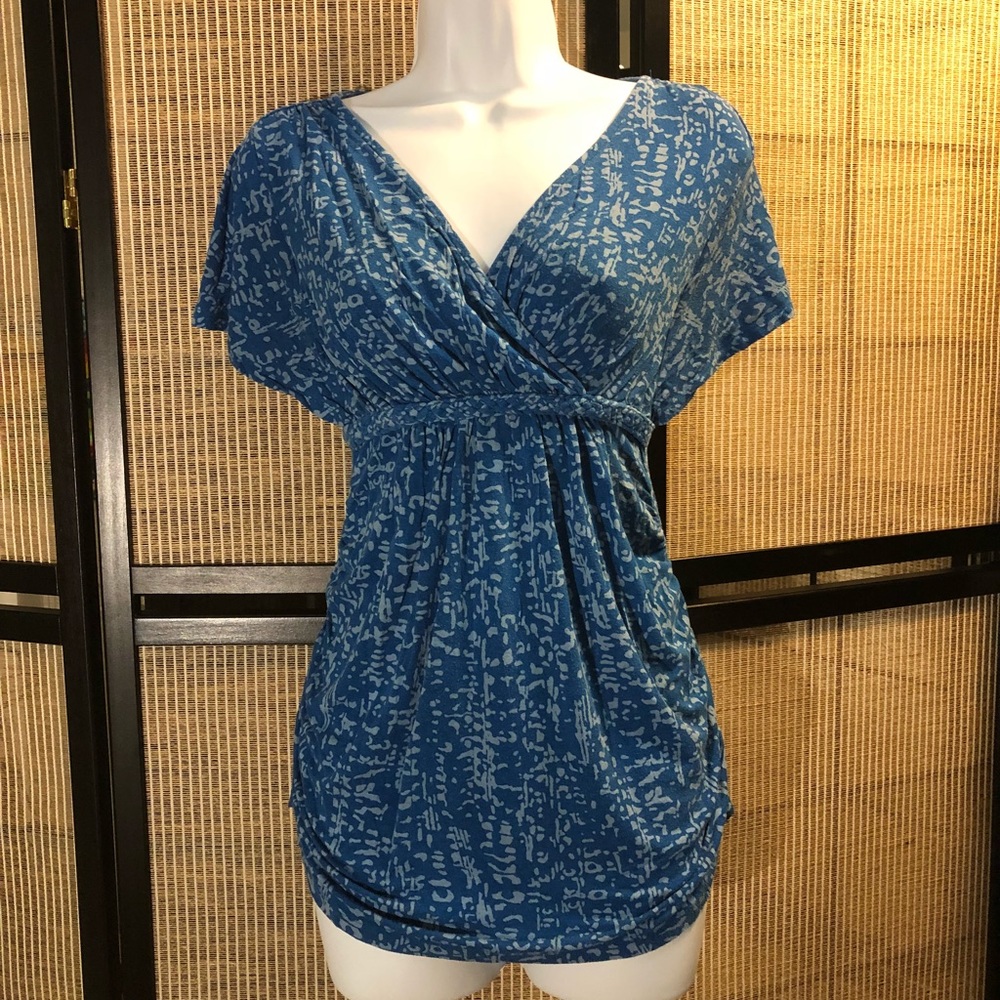 🦋Maternity Shirt